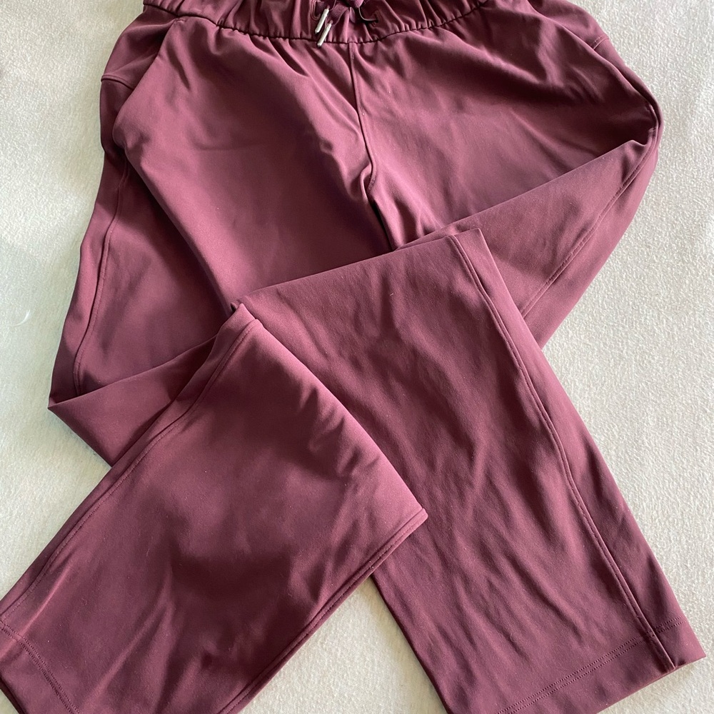 Lulu Townsend Burgundy Straight Leg Pants